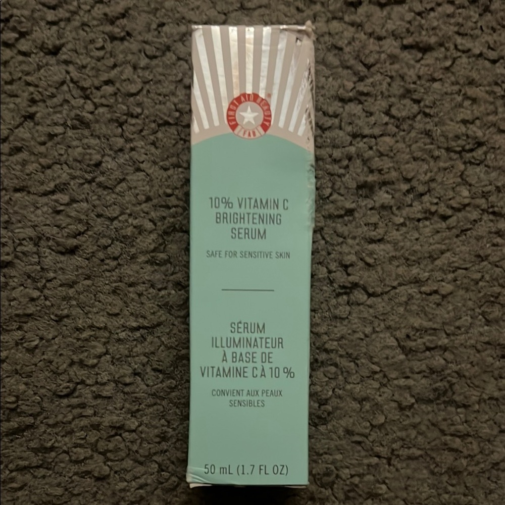 First Aid Beauty 10% Vitamin C Brightening Serum